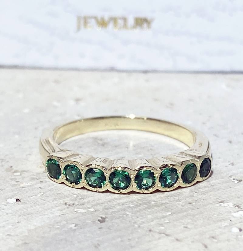 Mai Birthstone Schmuck - Smaragd Ring Lünetten Stapel Gold Grüner Zierlicher Schlichter Mai Birthstone Schmuck - Smaragd Ring Lünetten Stapel Gold Grüner Zierlicher Schlichter von HolyLandJewelry