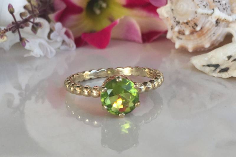 Peridot Ring - August Birthstone Schmuck Edelstein Gold Stapelring Prong Runder Schlichter von HolyLandJewelry
