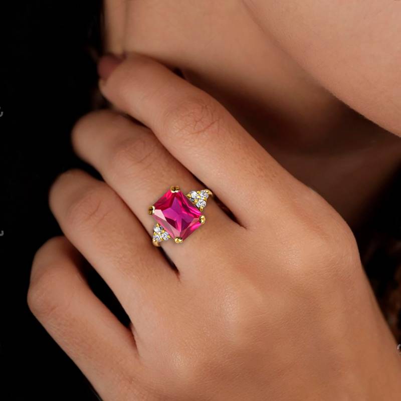 Rubin Ring - Goldring Juli Geburtsstein Edelstein Band Statement Verlobungsring Fuchsia Cocktail von HolyLandJewelry