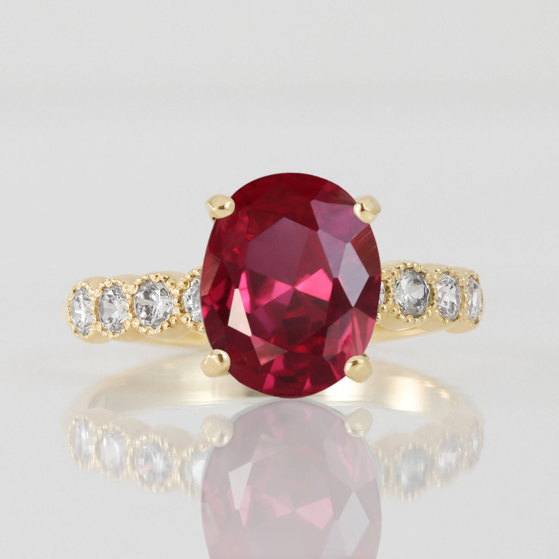 Rubin Ring - Goldring Juli Geburtsstein Edelstein Band Statement Verlobungsring Fuchsie Cocktail von HolyLandJewelry