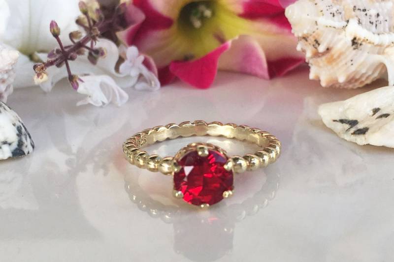 Rubin Ring - Goldring Stapelring Zarter Fuchsie Vintage Stil Juli Geburtsstein Schlichter Runder Prong Rubin Ring - Goldring Stapelring Zarter Fuchsie Vintage Stil Juli Geburtsstein Schlichter Runder Prong von HolyLandJewelry