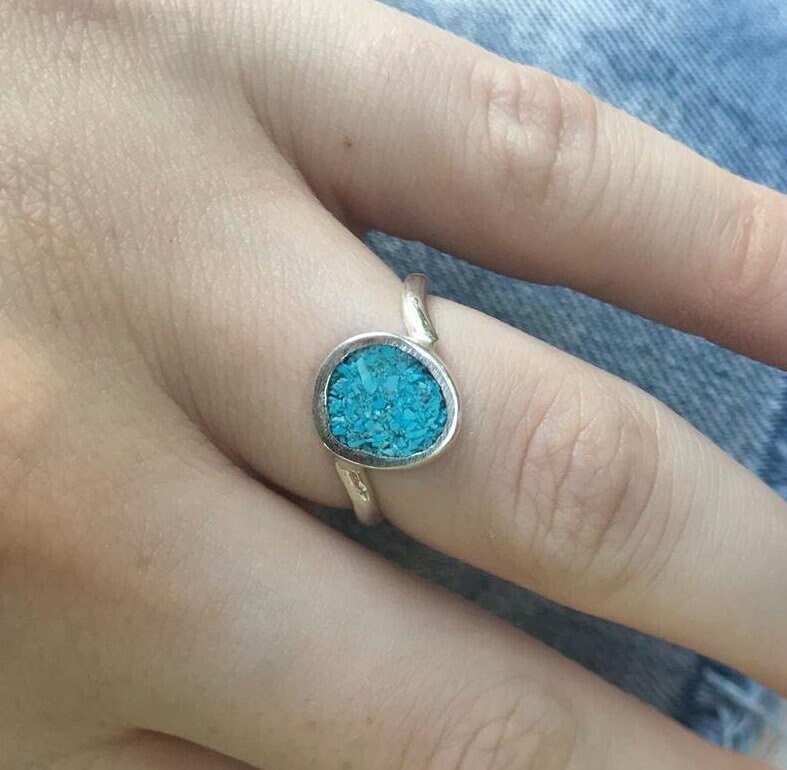 Handgefertigter Sterling Silber Türkis Ring Mit Ägäis Blauer Stein von HolyLandJewels18