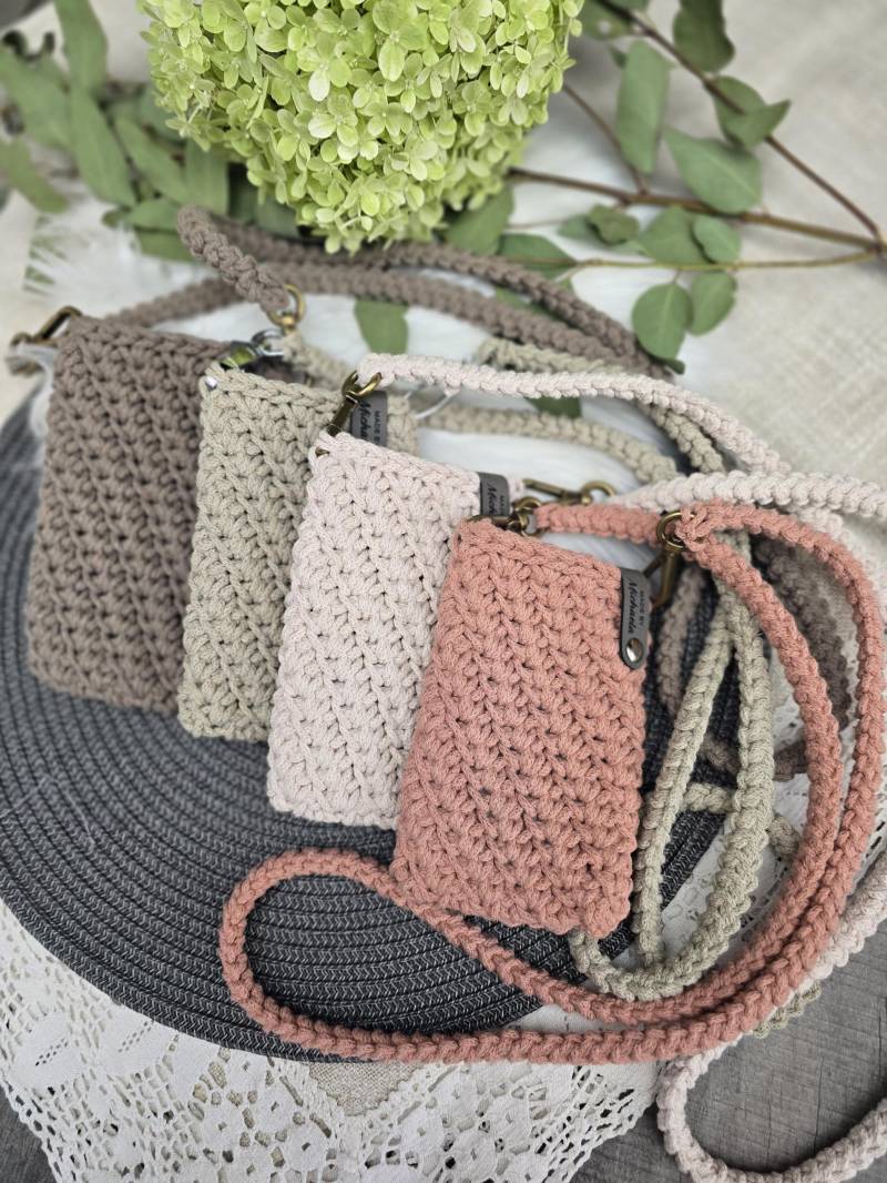 Handytasche, Gehäkelte Umhängetasche, Crossbody, Smartphonetasche Handytasche, Gehäkelte Umhängetasche, Crossbody, Smartphonetasche von HolzPapierHygge