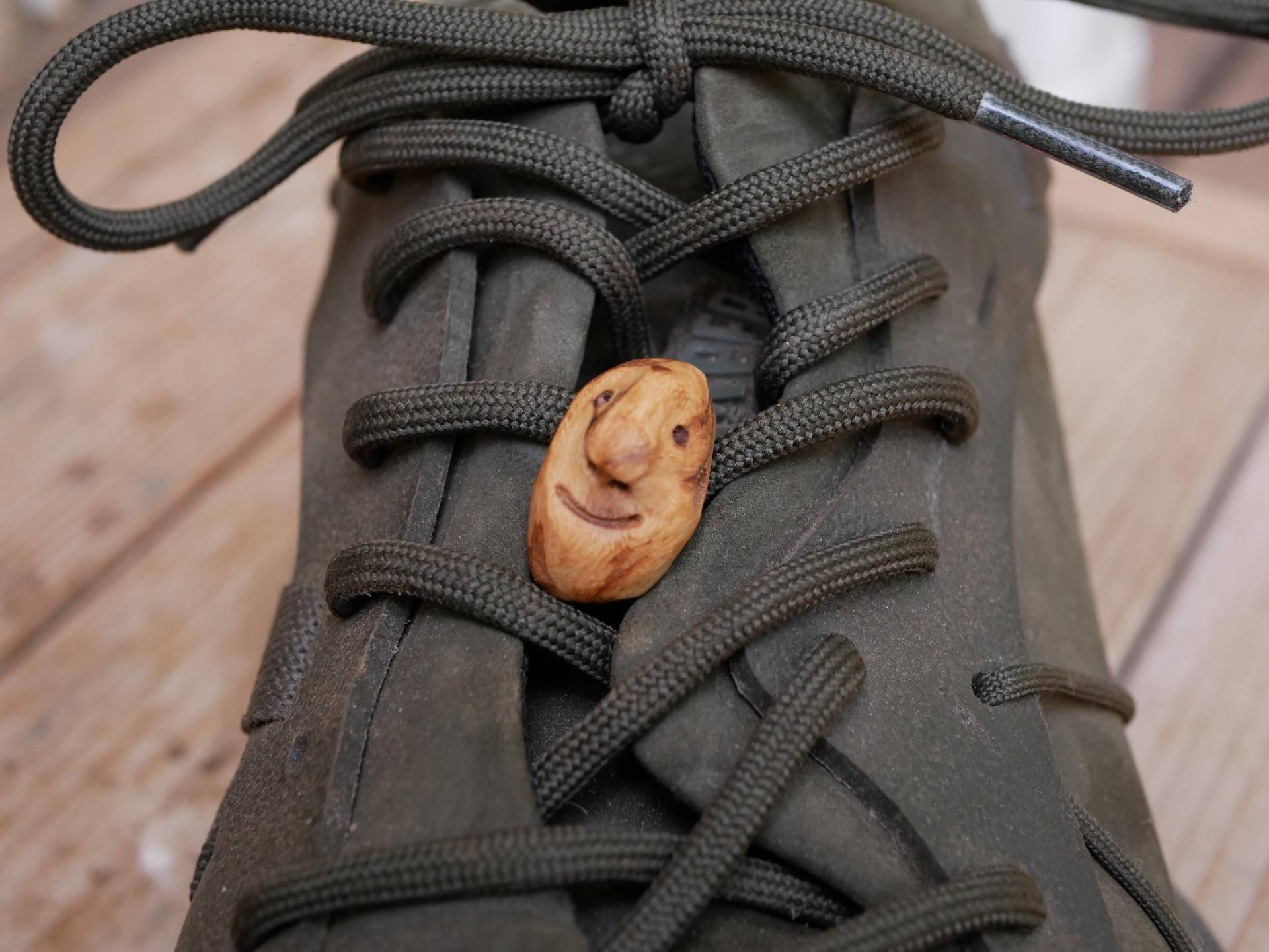 Schuhschmuck, Schuhperle, Wichtel, Baumperle, Baumperlen, Geschenkidee, Geschenk Für Kinder, Frauen von Holzschmiedin