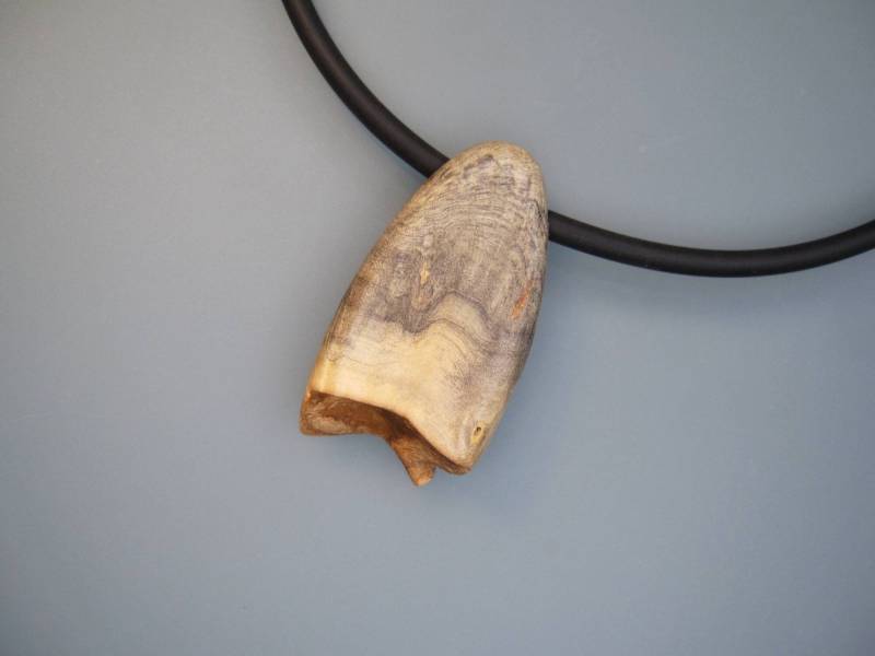 Holzschmuck Halsschmuck Art.nr.0402 von Holzschmuckunikate