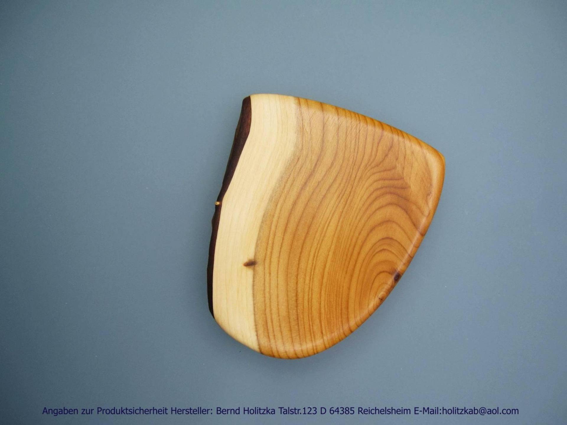 Holzschmuck Mantelbrosche Art.nr.0501 von Holzschmuckunikate