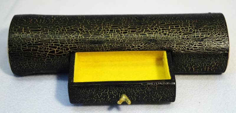 Kleines Schmuckkästchen in Mikro Facetten-Lack Gold Design von Holzsiggi