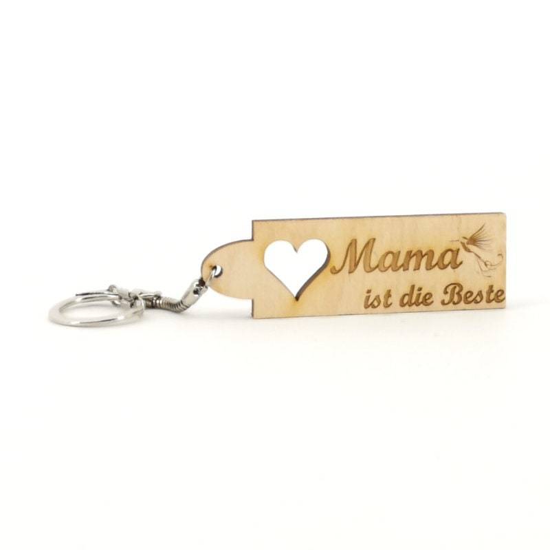 Schlüsselanhänger Holz Name - Mama Ist Die Beste Schlüsselanhänger Holz Name - Mama Ist Die Beste von Holzspielzeug