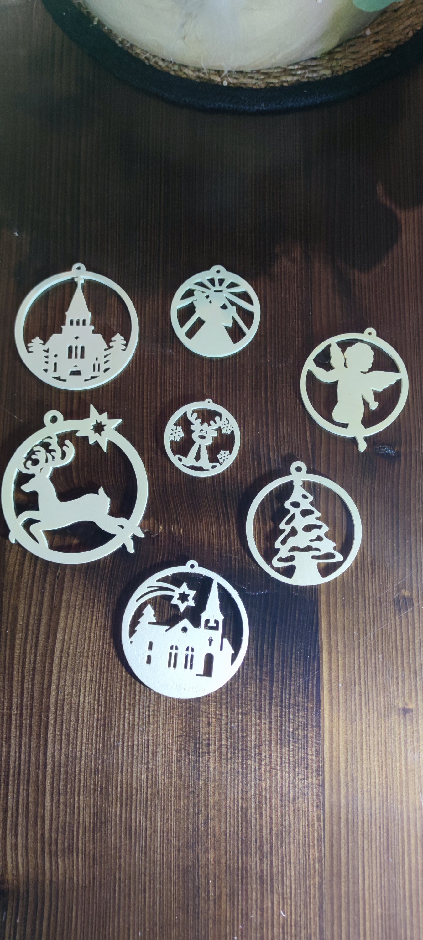 Weihnachtsschmuck von HolzwurmdekoStudio