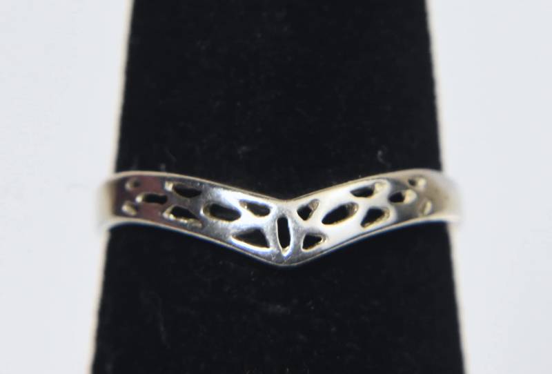 Chiffon D'argent - Sterling Silber Chevron Design Ring Größe 15 von HomeAgainVintageCo