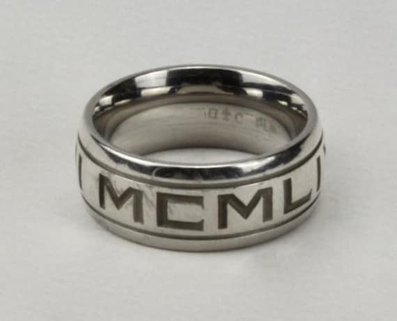 Massives Sterling Silber Band Mit Gravur "Vi Xxvii Mcmliv" von HomeAgainVintageCo