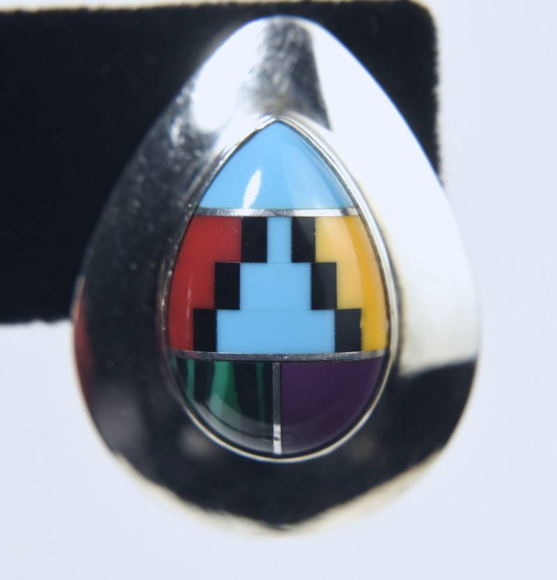 Sensa Eustace - Zuni Ohrringe Aus Sterlingsilber Mit Intarsien von HomeAgainVintageCo