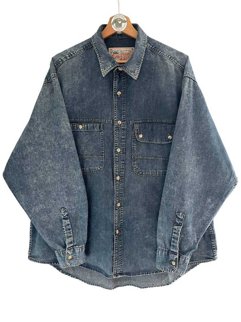 Wrangler Vintage Jeanshemd Gr. Xl Evolution Basic Edition 90Er 90S Mit 2 Brusttaschen Botton Down Western Hemd Kragen Knöpfe Baumwolle von HomeAloneVintageDE