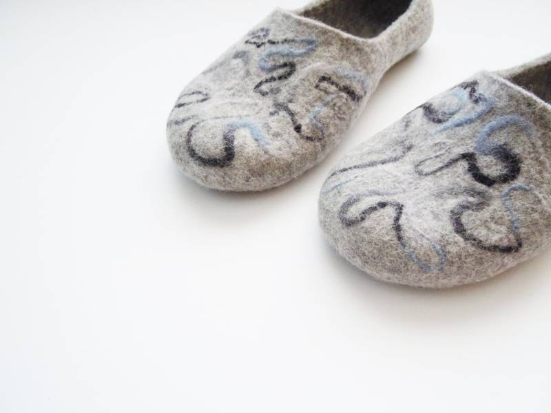 Gefilzte Wolle Hausschuhe Zick-Zack-Linien von HomeSoulShop