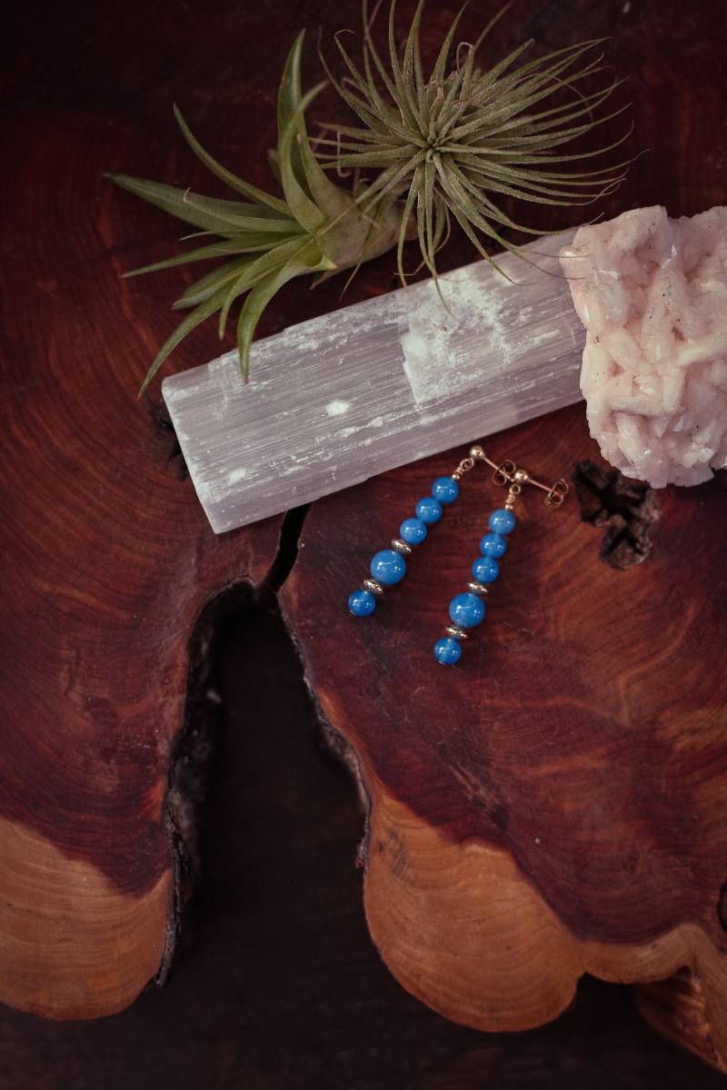 Lapis & Gold Perlenohrringe Mit 14K Ball Post - Vintage Blaue Lapislazuli Ohrringe von HomeSpiceVintage