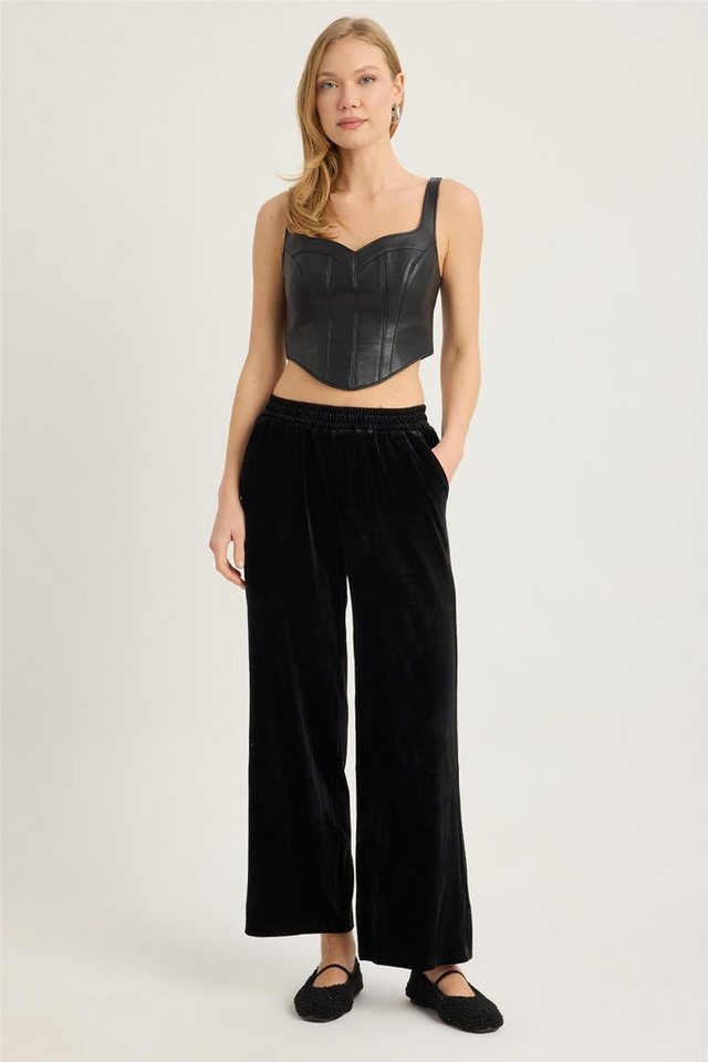 HomeStore Bequeme Jeans Samthose von HomeStore