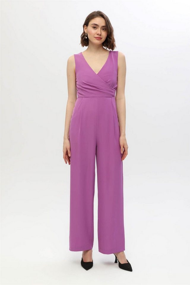 HomeStore Overall Gegossener Reifen Hals Jumpsuit von HomeStore