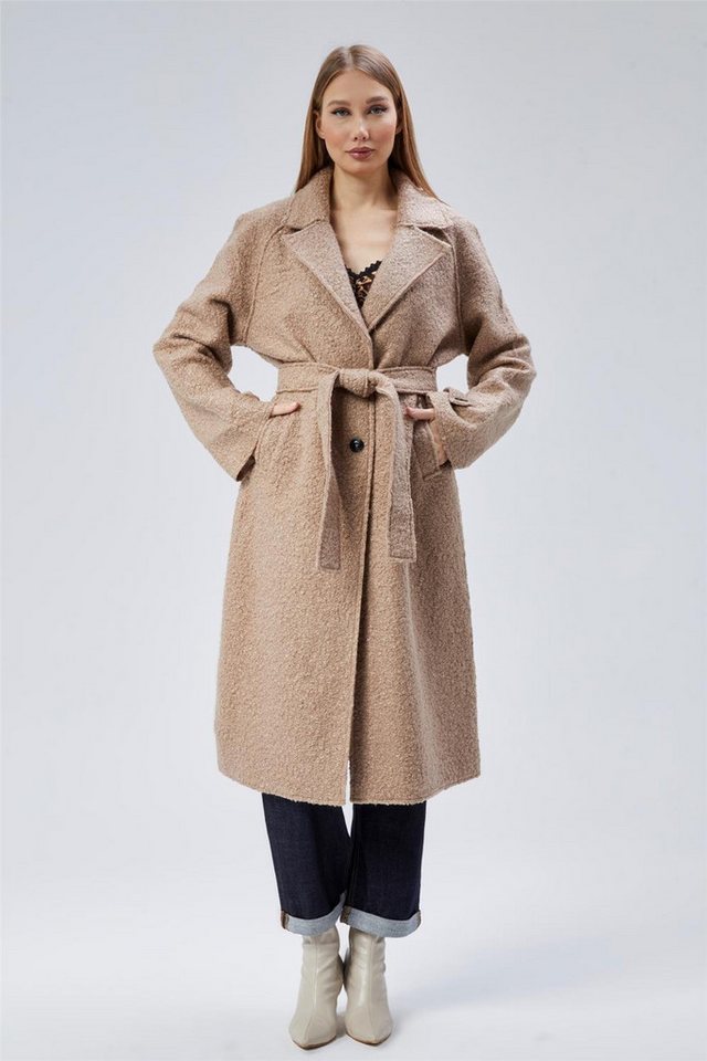 HomeStore Wintermantel Broschürenmantel von HomeStore