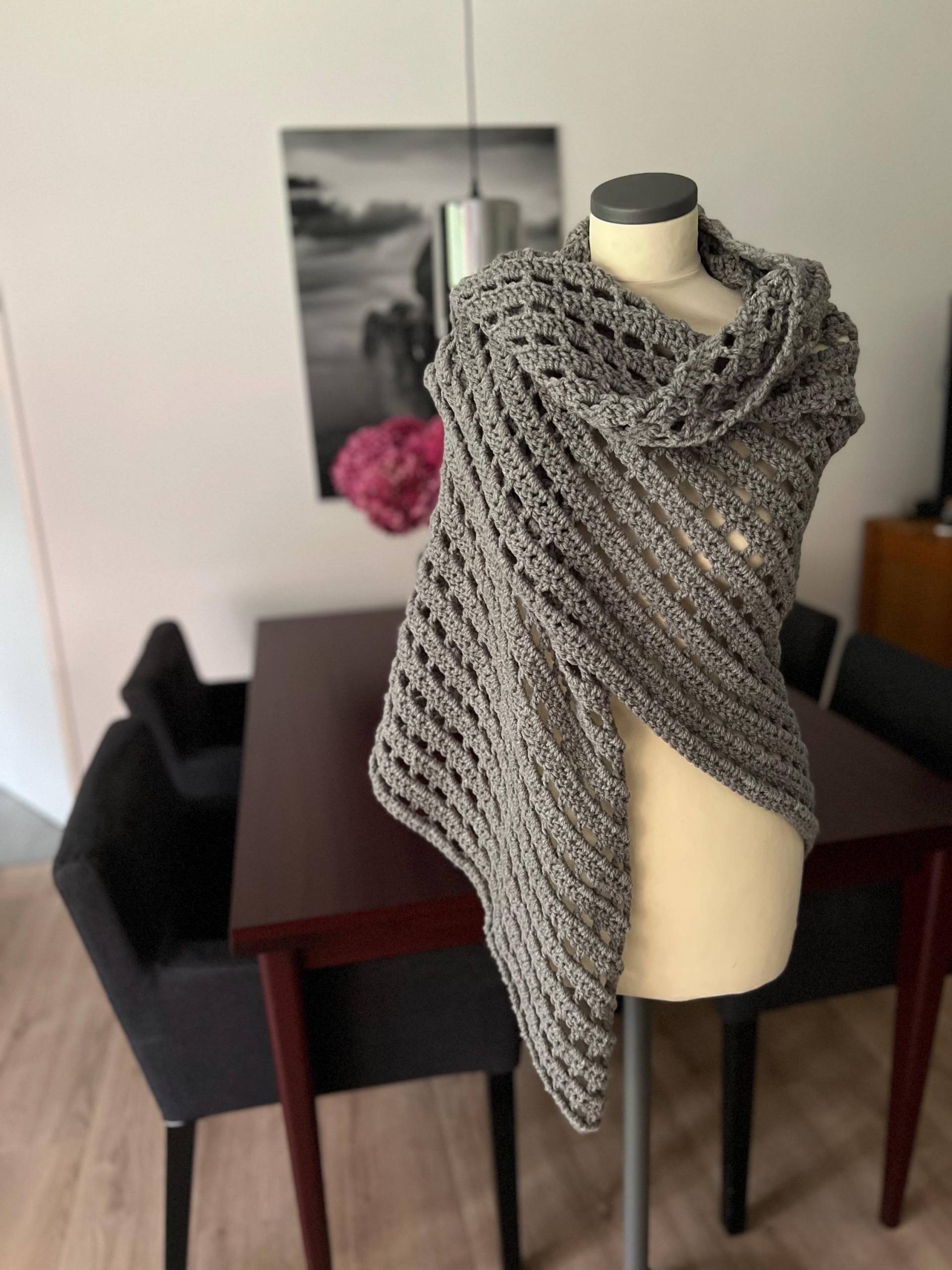 xxxl Dreieckstuch Basic Color Grau xxxl Dreieckstuch Basic Color Grau von HomemadeCreationLutz