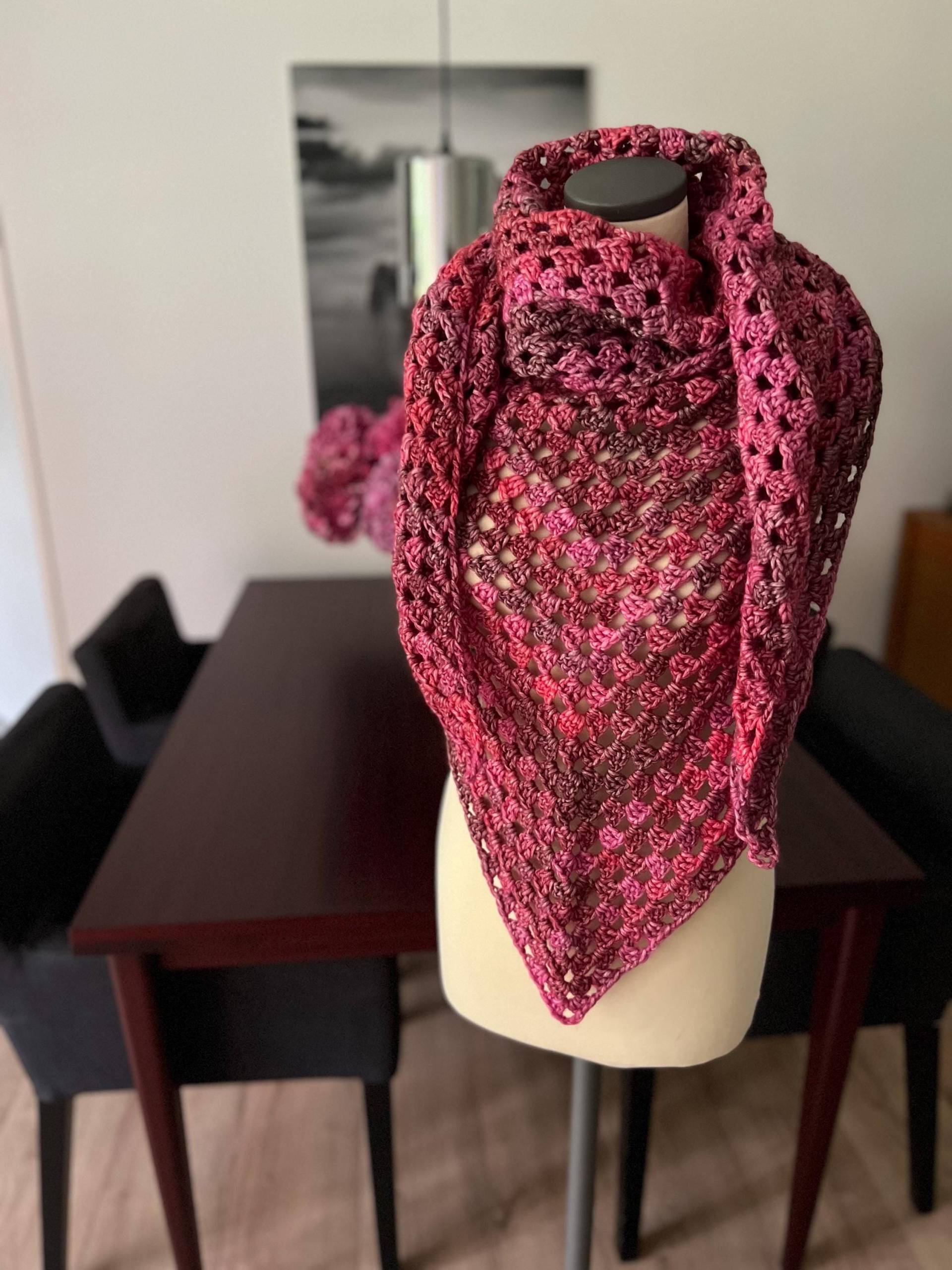xxxl Dreieckstuch Red Berry Mix xxxl Dreieckstuch Red Berry Mix von HomemadeCreationLutz