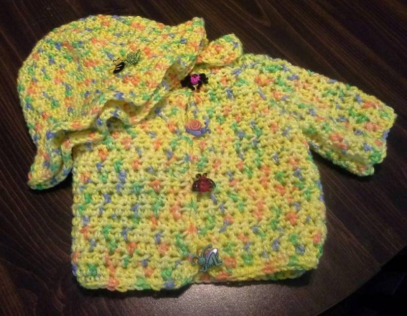 Helle Zitrone Pullover Und Hut von HomemadebyMa