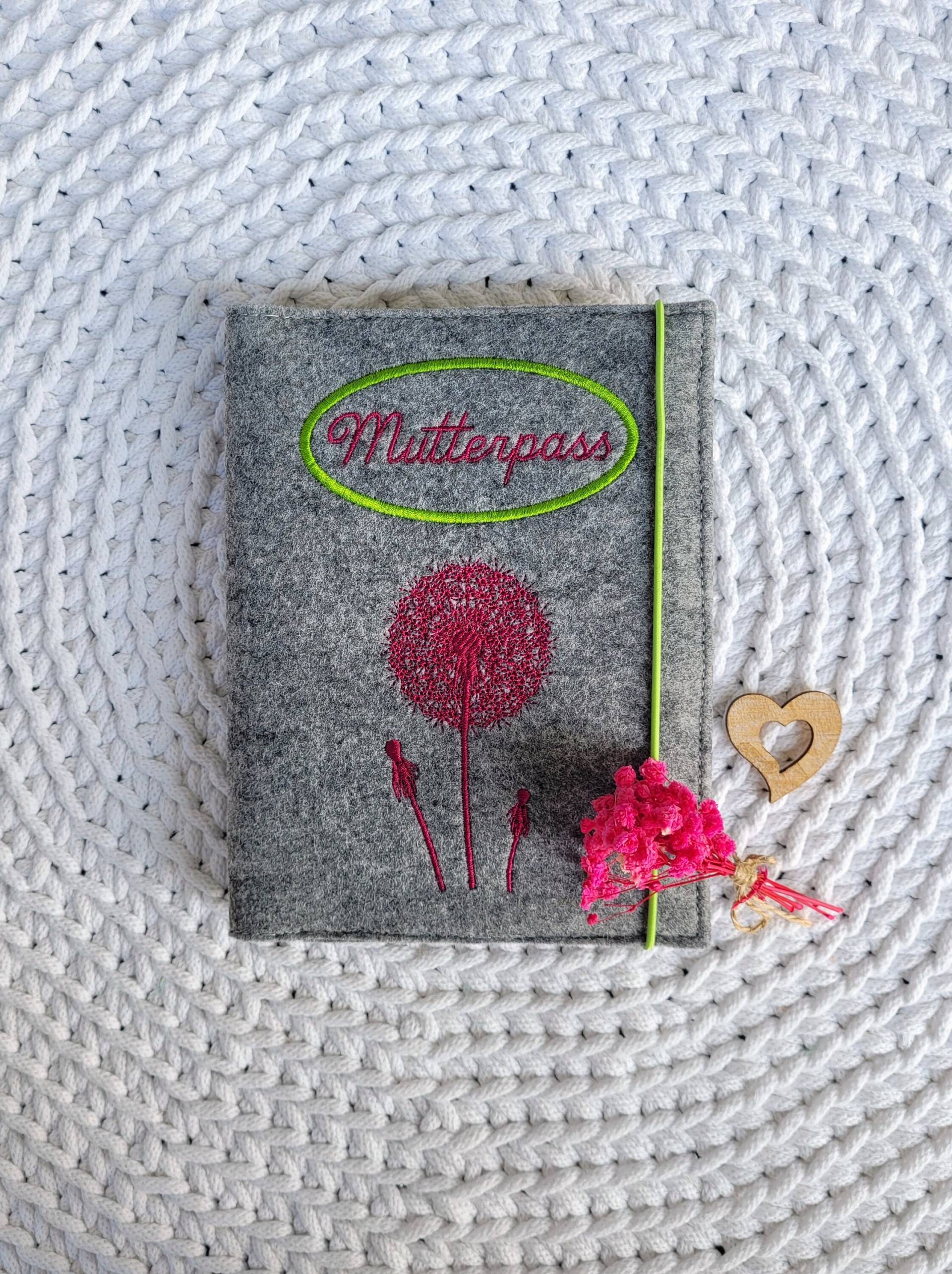 Mutterpasshülle, Pusteblume, Geschenke Für Schwangere, Mutterpasshülle Filz, Organizer, Geschenk Personalisiert Mutterpasshülle, Pusteblume, Geschenke Für Schwangere, Mutterpasshülle Filz, Organizer, Geschenk Personalisiert von HomemadebySaraKShop
