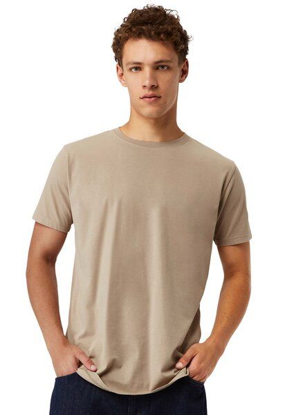 Honesty Rules Basic T-Shirt von Honesty Rules