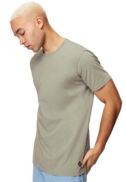 Honesty Rules Basic T-Shirt von Honesty Rules