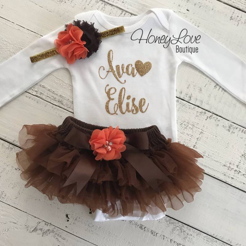 Personalisiert Set Gold Glitzer Shirt Body Braun Rüschen Tutu Rock Bloomer Orange Blumen Stirnband Neugeborenen Kleinkind Kleines Mädchen von HoneyLoveBoutique