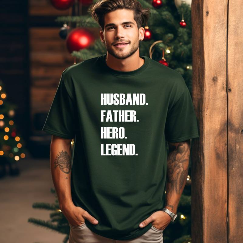 Handgefertigtes Geschenk Für Ihn - Beste Urlaubsgeschenke Den Besten Vater, Ehemann, T-Shirt Bottle Green von HoneyMoodShop