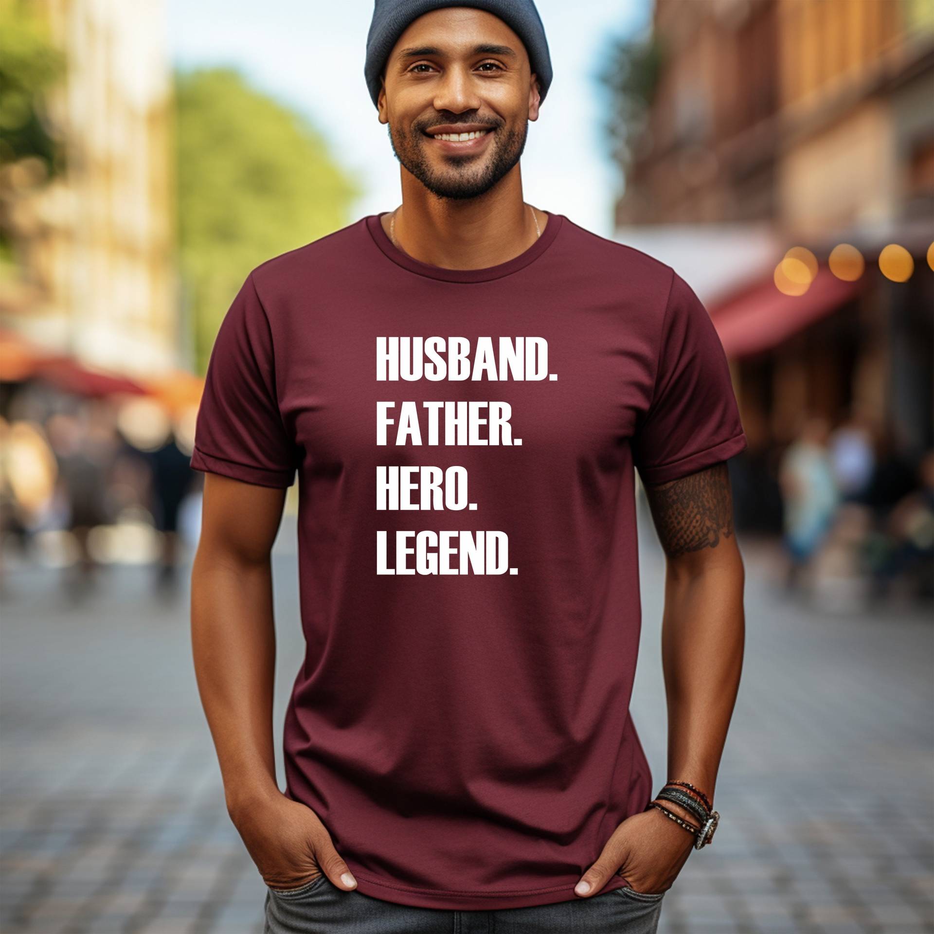 Handgefertigtes Geschenk Für Ihn - Beste Urlaubsgeschenke Den Besten Vater, Ehemann, T-Shirt Burgundy von HoneyMoodShop