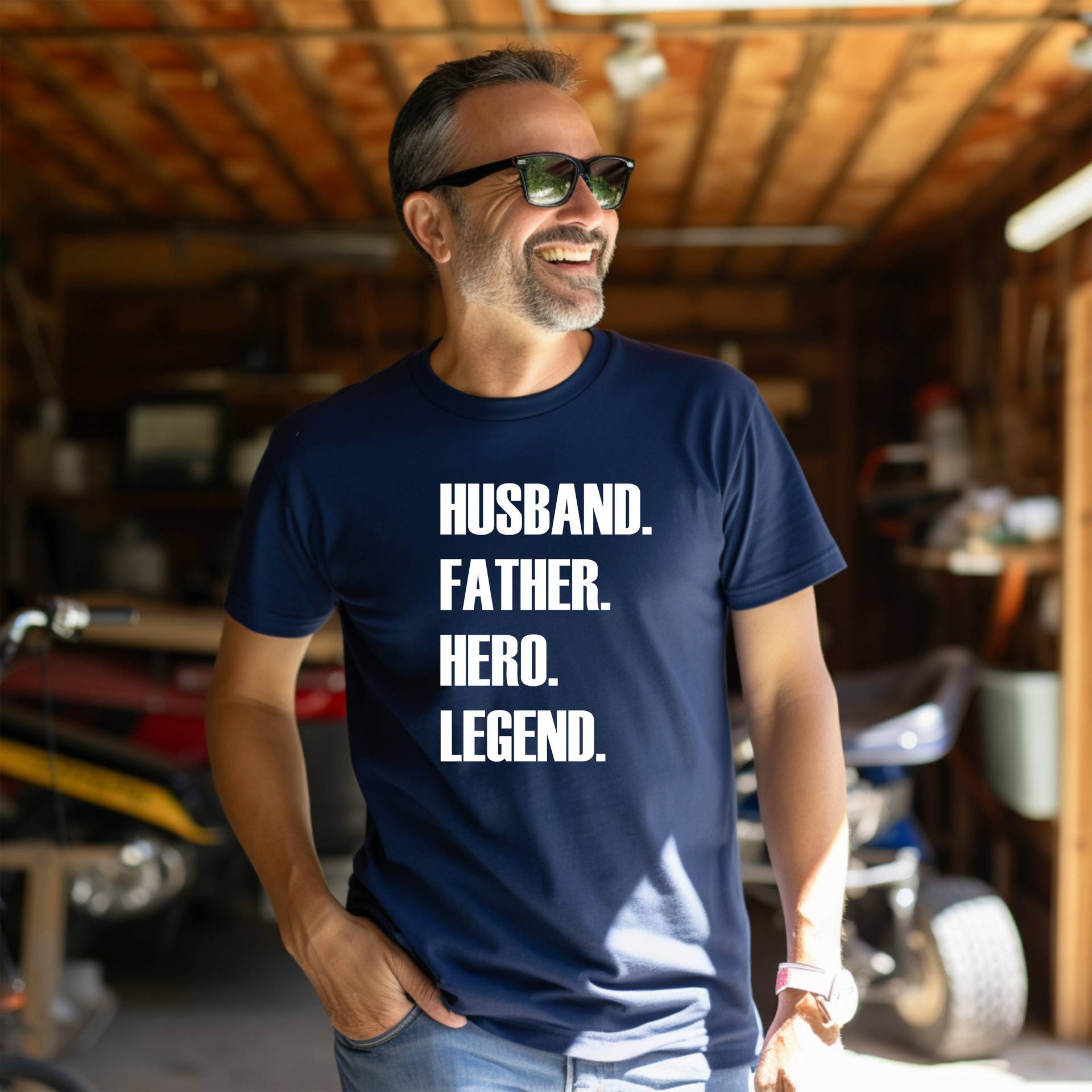 Handgefertigtes Geschenk Für Ihn - Beste Urlaubsgeschenke Den Besten Vater, Ehemann, T-Shirt Navy von HoneyMoodShop