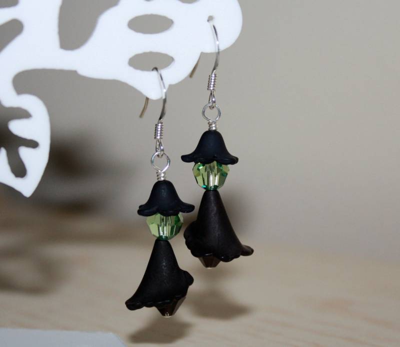 Halloween Hexenhut Ohrringe Sterling Silber, Swarovski Kristall Halloween Hexenhut Ohrringe Sterling Silber, Swarovski Kristall von HoneysuckleJewelscom