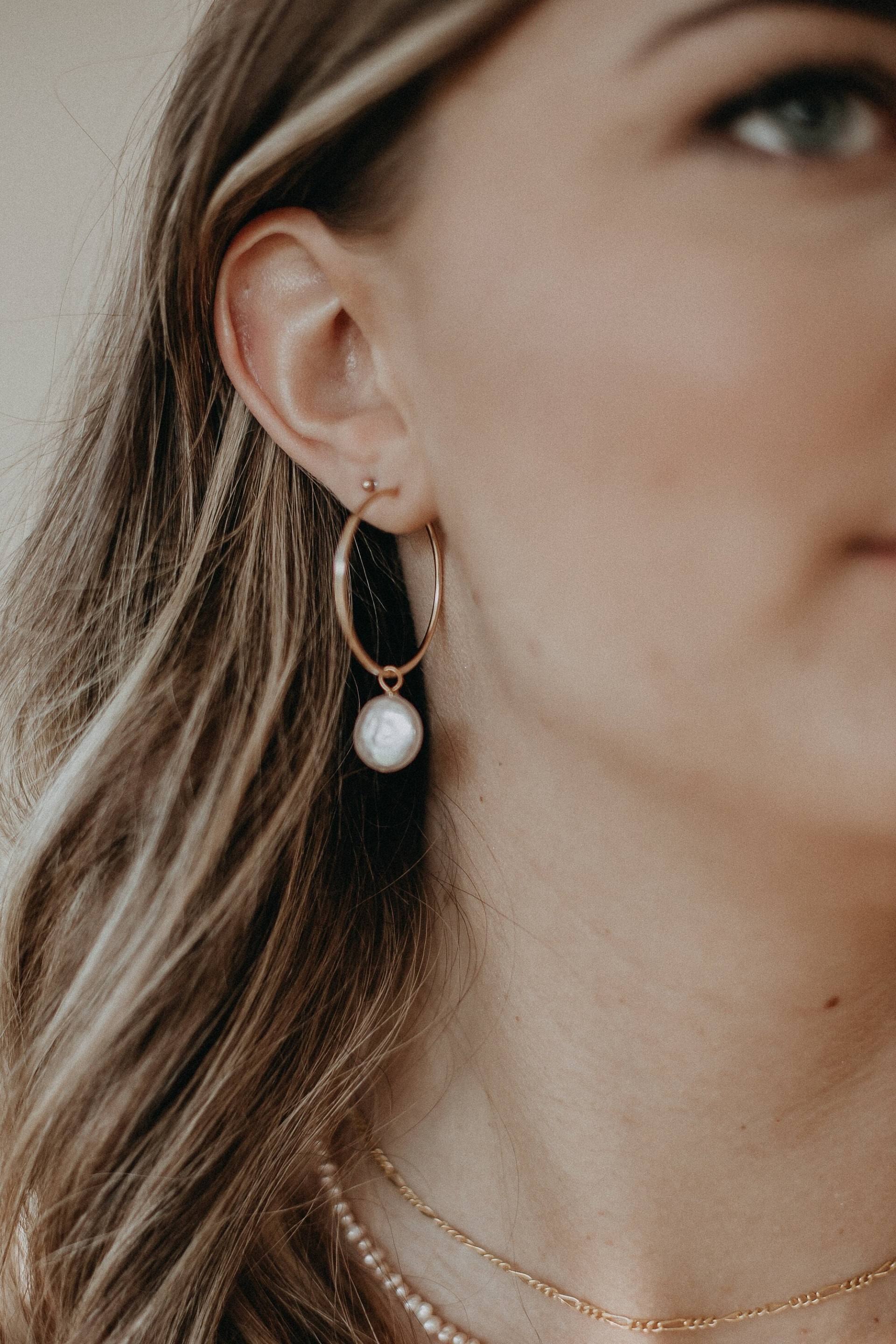Made To Last | Feine Creolen Mit Süßwasserperlen 14K Gold Filled 2-In-1 Perle Abnehmbar Hypoallergen von HonorJewelry
