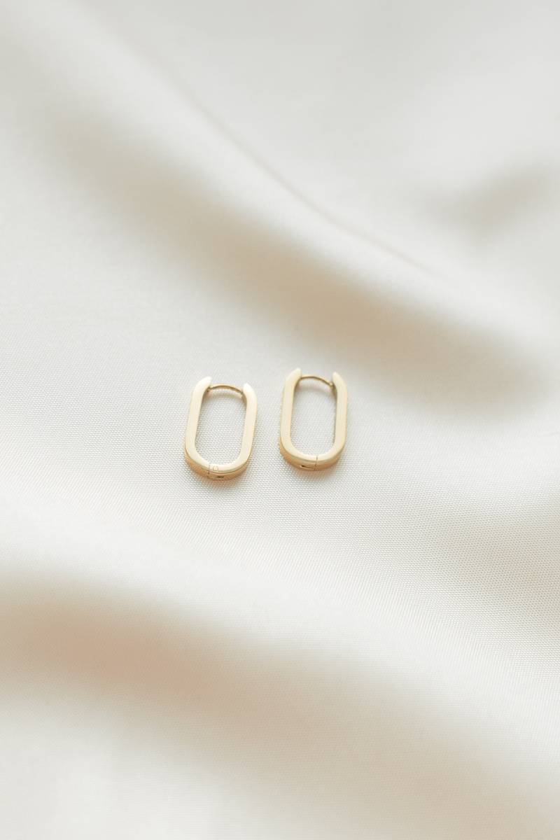 Tribeca Hoops Langlebige Vergoldete Längliche Edelstahl Creolen Gold 25mm Tribeca Hoops Langlebige Vergoldete Längliche Edelstahl Creolen Gold 25mm von HonorJewelry