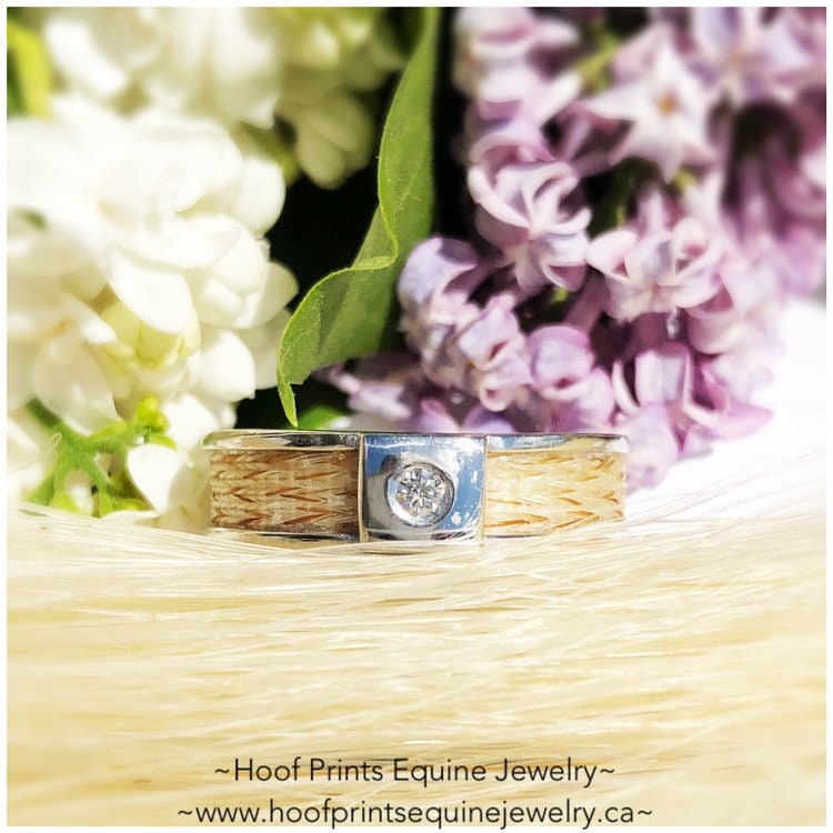 Personalisierter Pferdehaar Ring Sterling Silber, Gold Oder Roségold Personalisierter Pferdehaar Ring Sterling Silber, Gold Oder Roségold von HoofPrintsJewelry