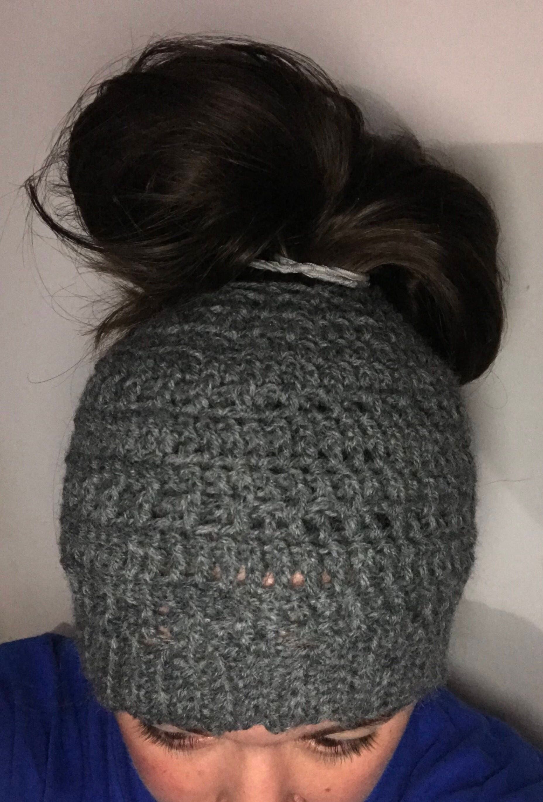 Bun Beanie Charcoal Perfekt Für Dicke Haare Bun Beanie Charcoal Perfekt Für Dicke Haare von HookedByTy