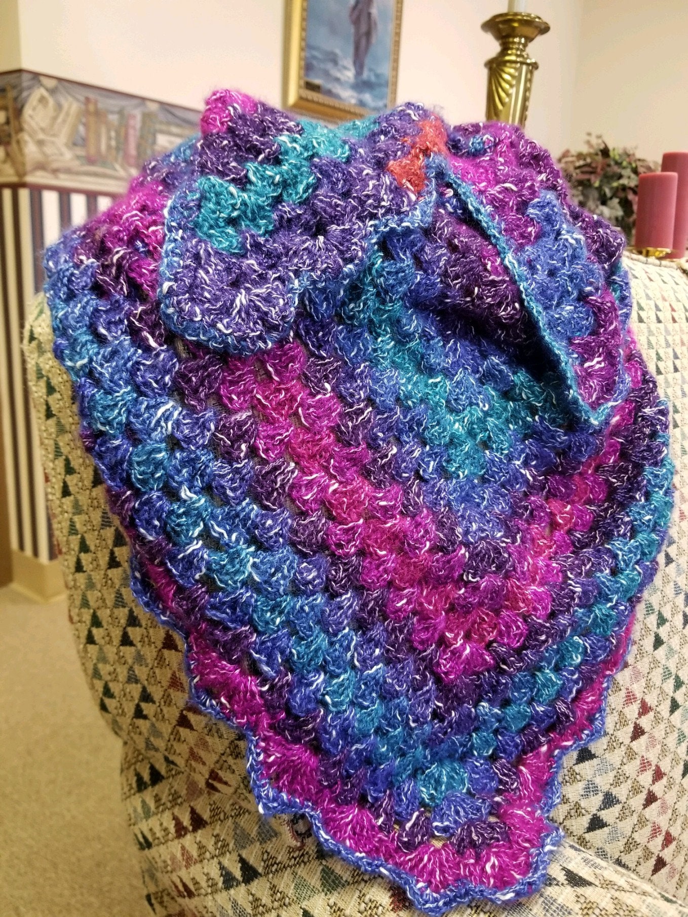Handgemacht, Schal, Regenbogen, Wrap, Oberbekleidung, Dreieck, Bunt, Maschinenwäsche Handgemacht, Schal, Regenbogen, Wrap, Oberbekleidung, Dreieck, Bunt, Maschinenwäsche von HookedOnKathy