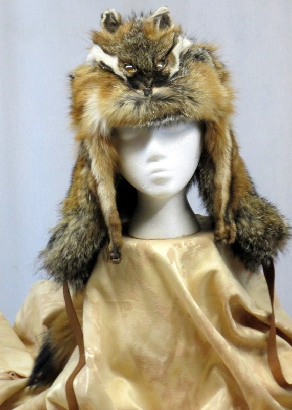 Grauer Fuchs Halb Bergmann von HootsFurs