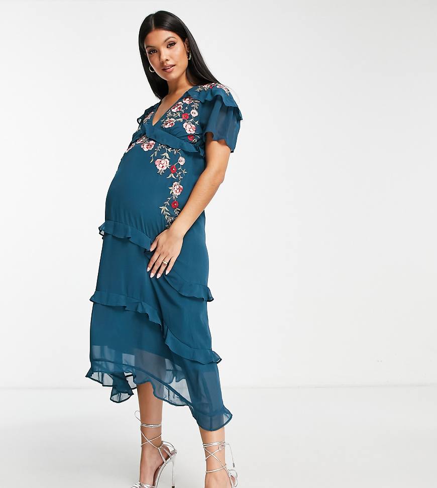 Hope & Ivy - Umstandsmode - Besticktes Midikleid in Smaragdgrün mit Rüschen Hope & Ivy - Umstandsmode - Besticktes Midikleid in Smaragdgrün mit Rüschen von Hope & Ivy Maternity