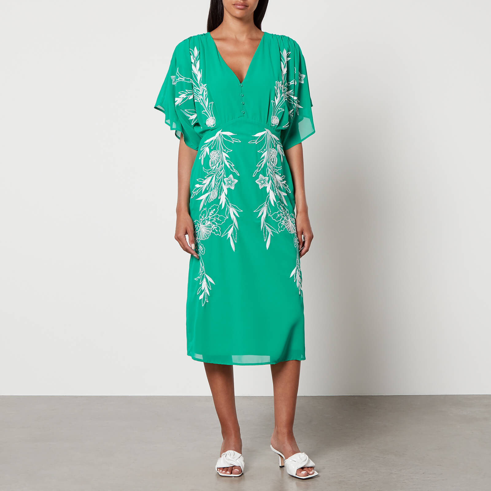 Hope & Ivy The Frances Embroidered Chiffon Dress - UK 10 von Hope & Ivy