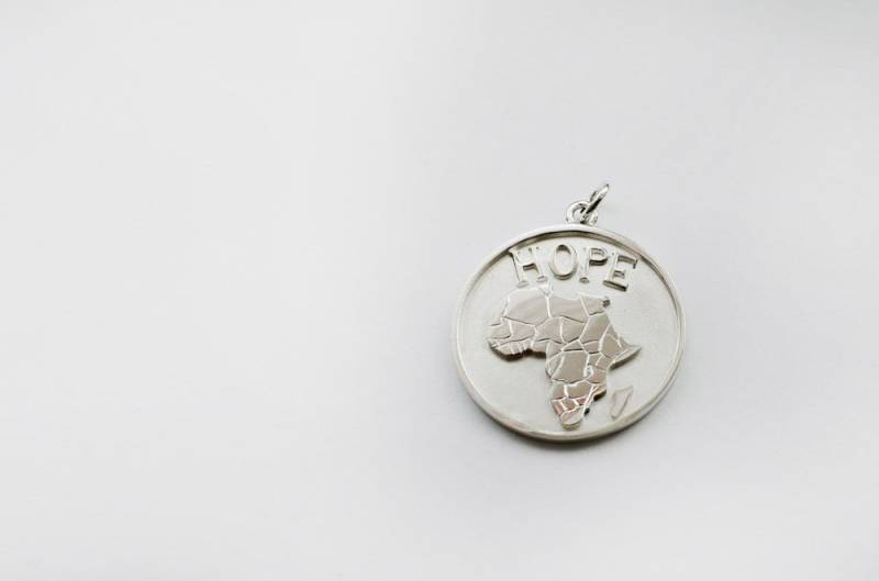 Hoffe 4 Kinshasa Silber Anhänger Hoffe 4 Kinshasa Silber Anhänger von Hope4Kinshasa