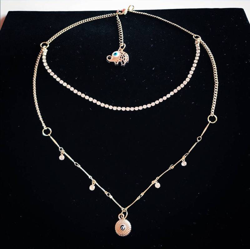Gold Evil Eye Charmed Layered Halskette Gold Evil Eye Charmed Layered Halskette von HopeJewelsByChachi