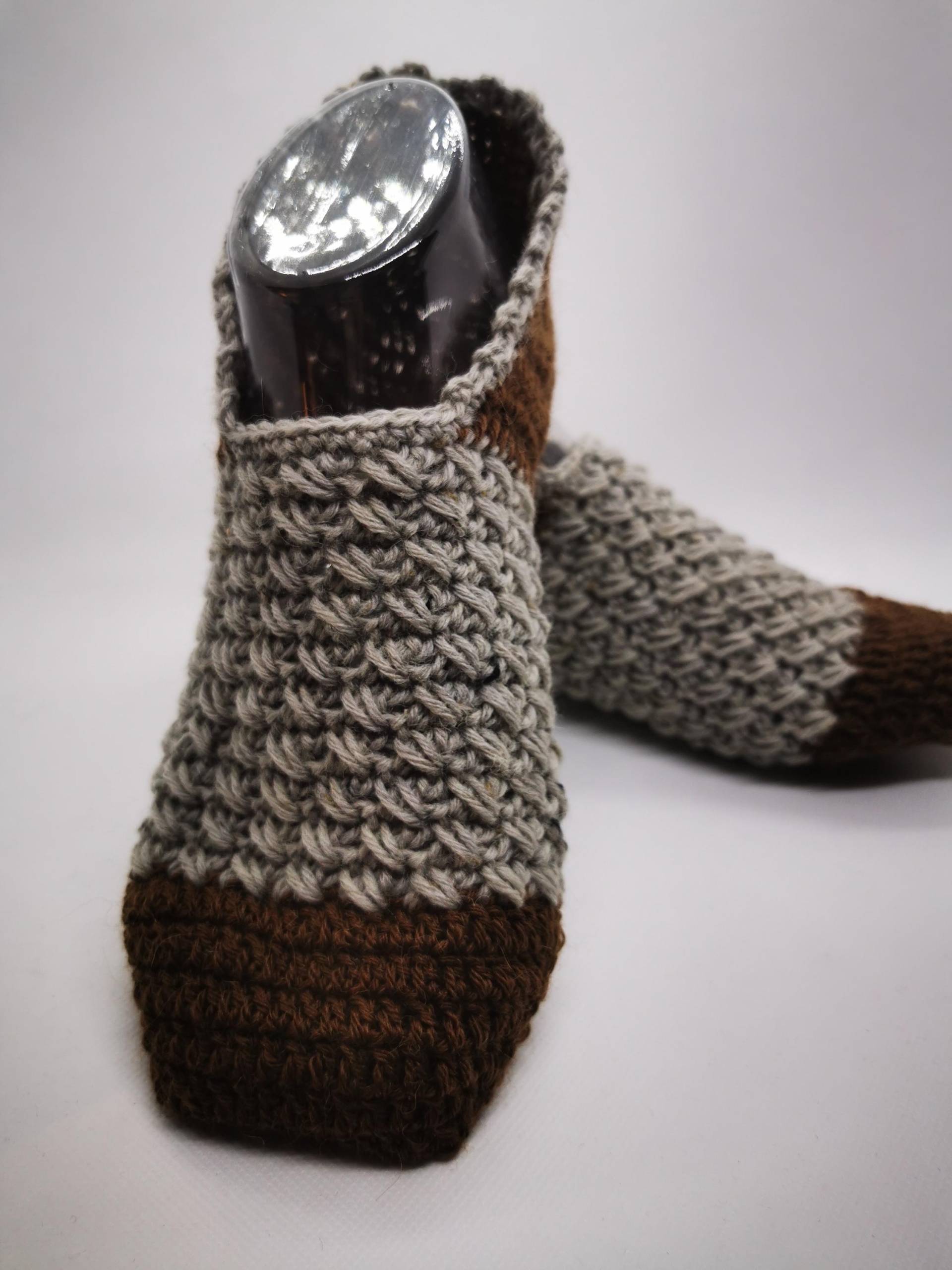 Gehäkelte Weiche Wollsocken - Slippersocken Füßlinge Sofasocken, Passend Für Eu-Schuhgröße 39 42 Gehäkelte Weiche Wollsocken - Slippersocken Füßlinge Sofasocken, Passend Für Eu-Schuhgröße 39 42 von HopeWollProject