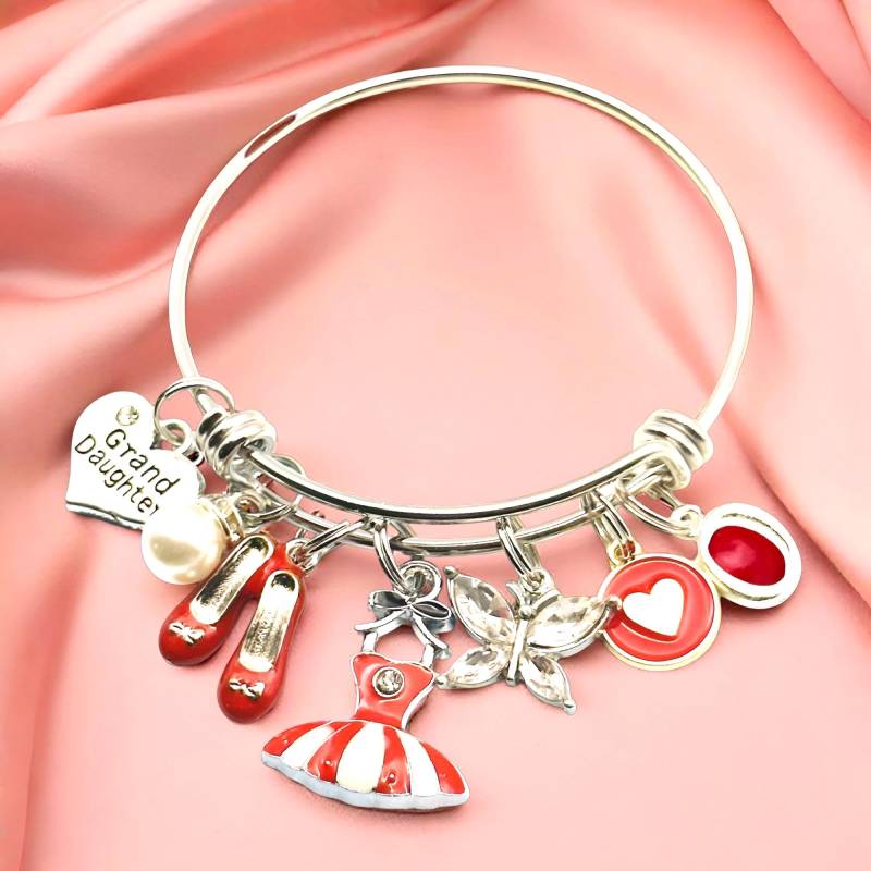 Ballerina Bettelarmband Personalisierte Initiale, Enkelin Geschenk von HopeisHipJewelry