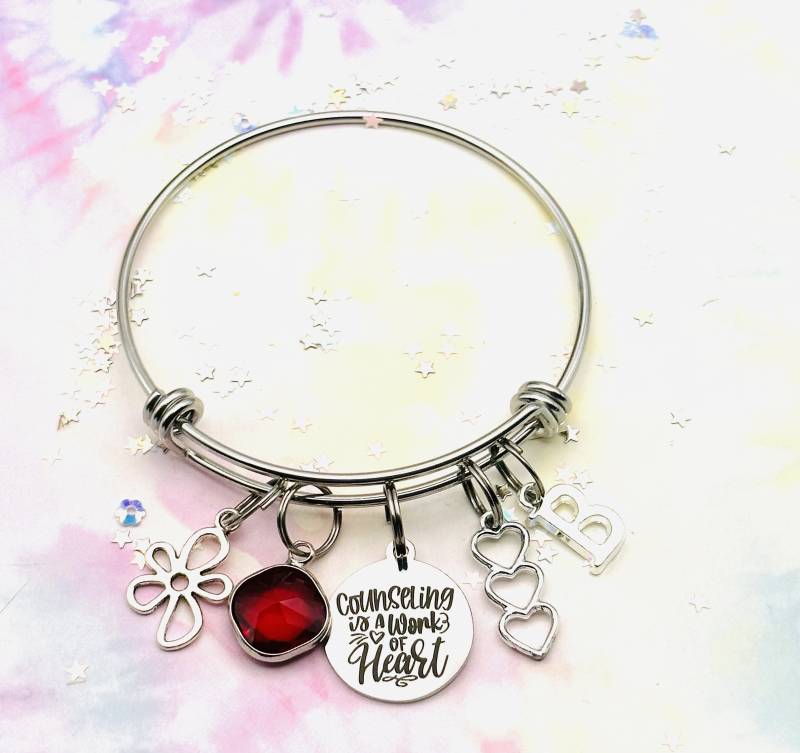 Counselor Charm Armband, Geschenk Zum Abschluss, Personalisierter Silber Schmuck, Mentale Gesundheit, Schul von HopeisHipJewelry