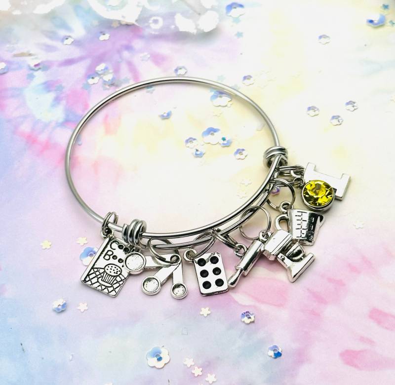 Koch Charm Armband Personalisierter Schmuck, Backgeschenk von HopeisHipJewelry