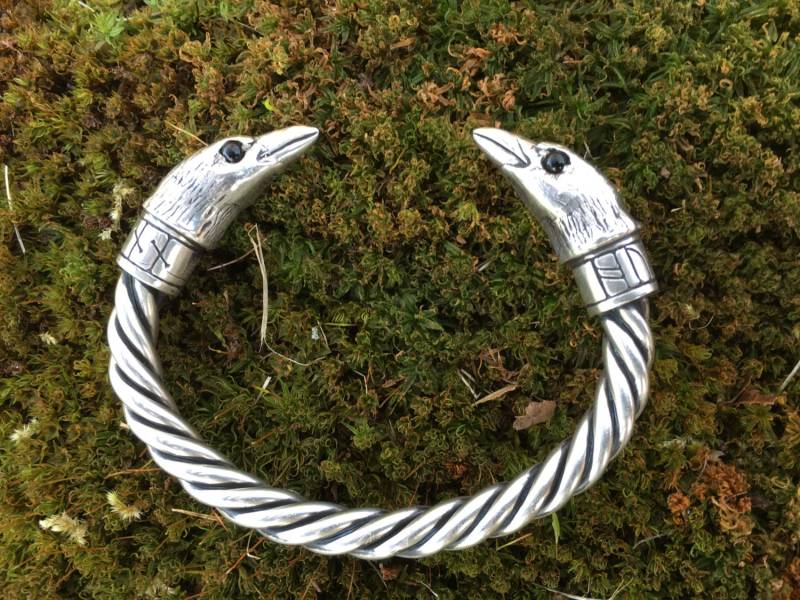 Huginn & Muninn Silber Armband Huginn & Muninn Silber Armband von HopkinsForge