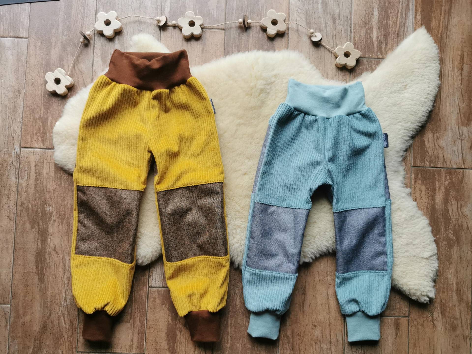 Robusthose Cordhose Hoppinaht Neu Handmade Mint Senf Breitcord Segeltuch 86 92 98 104 110 116122 128 Robusthose Cordhose Hoppinaht Neu Handmade Mint Senf Breitcord Segeltuch 86 92 98 104 110 116122 128 von HoppiNaht