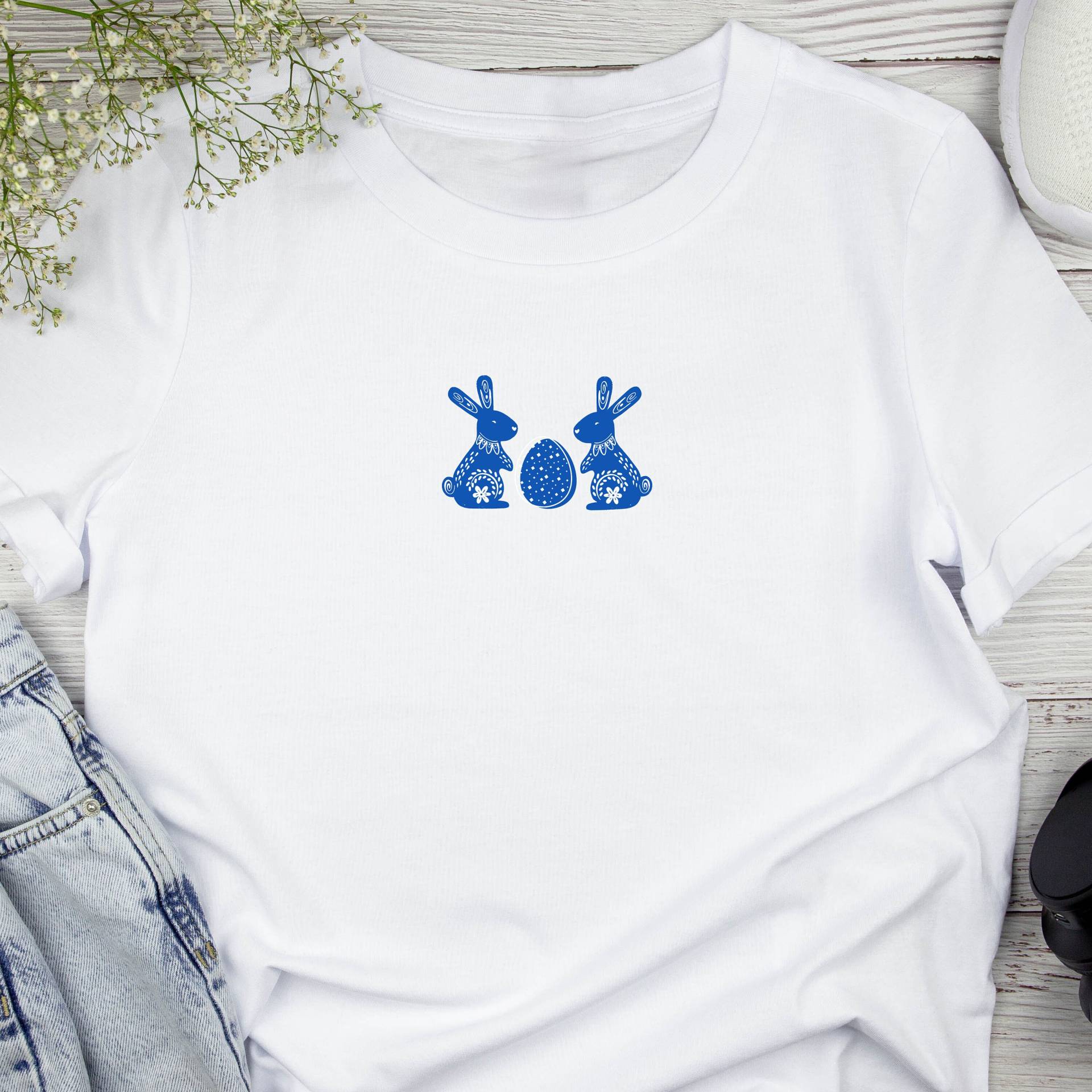 Osterhasen T Shirt Weiche Bio Baumwolle Ostergeschenk, Personalisiert | Optional Osterhasen T Shirt Weiche Bio Baumwolle Ostergeschenk, Personalisiert | Optional von HopplaDesignDE